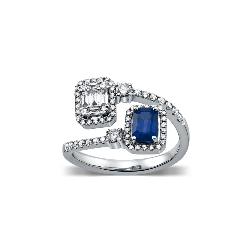 Emerald cut Sapphire Ring with Diamonds